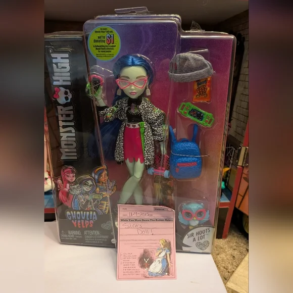 Monster High Ghoulia Yelps G3 Release, New In The Box Excellent - Picture 1 of 11